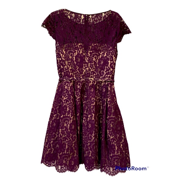 Like-New Purple Lace Cocktail Dress by Eliza J Size 14 with belt - Picture 2 of 4
